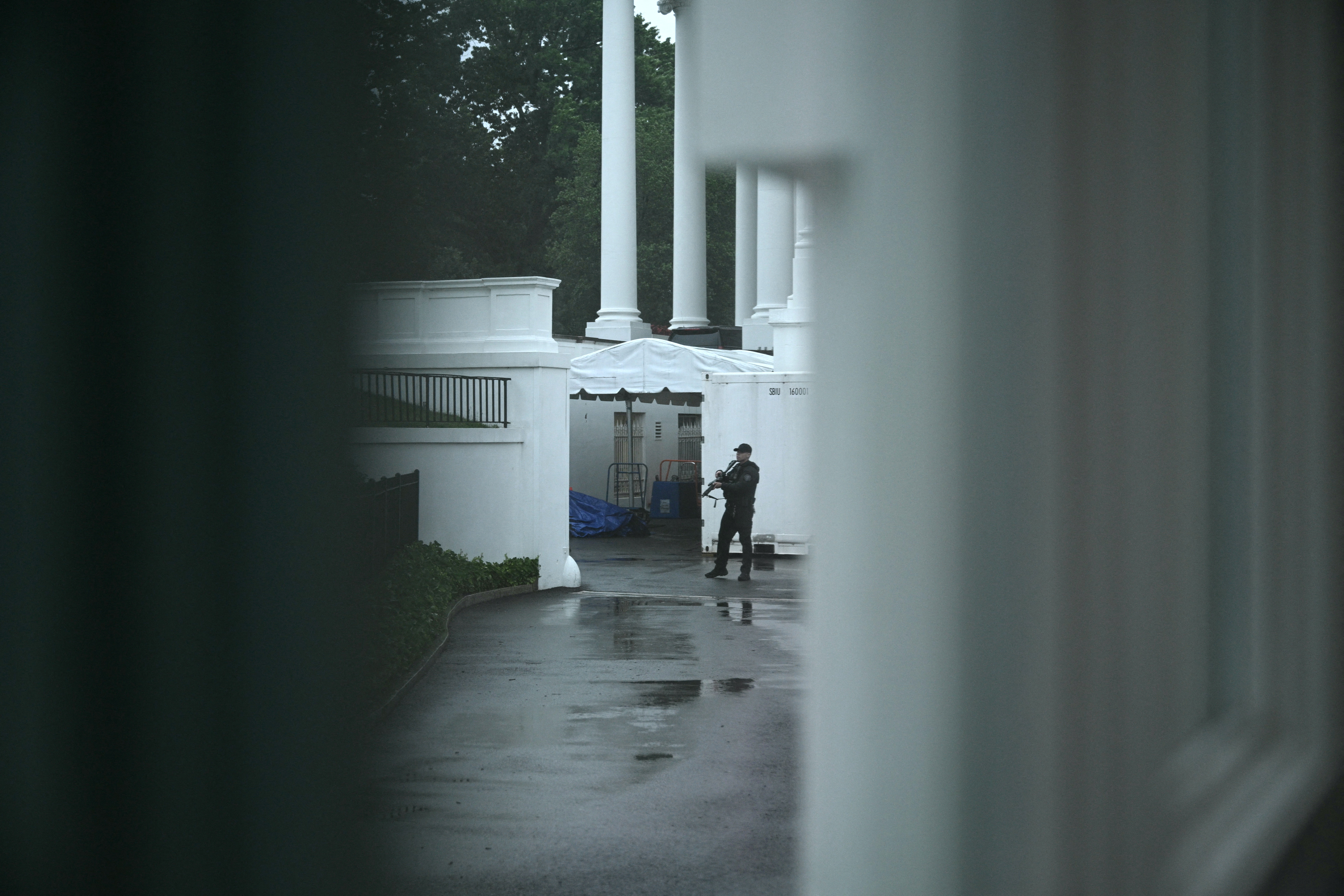Secret Service Recounts White House Firefight After Suspect Started Shooting